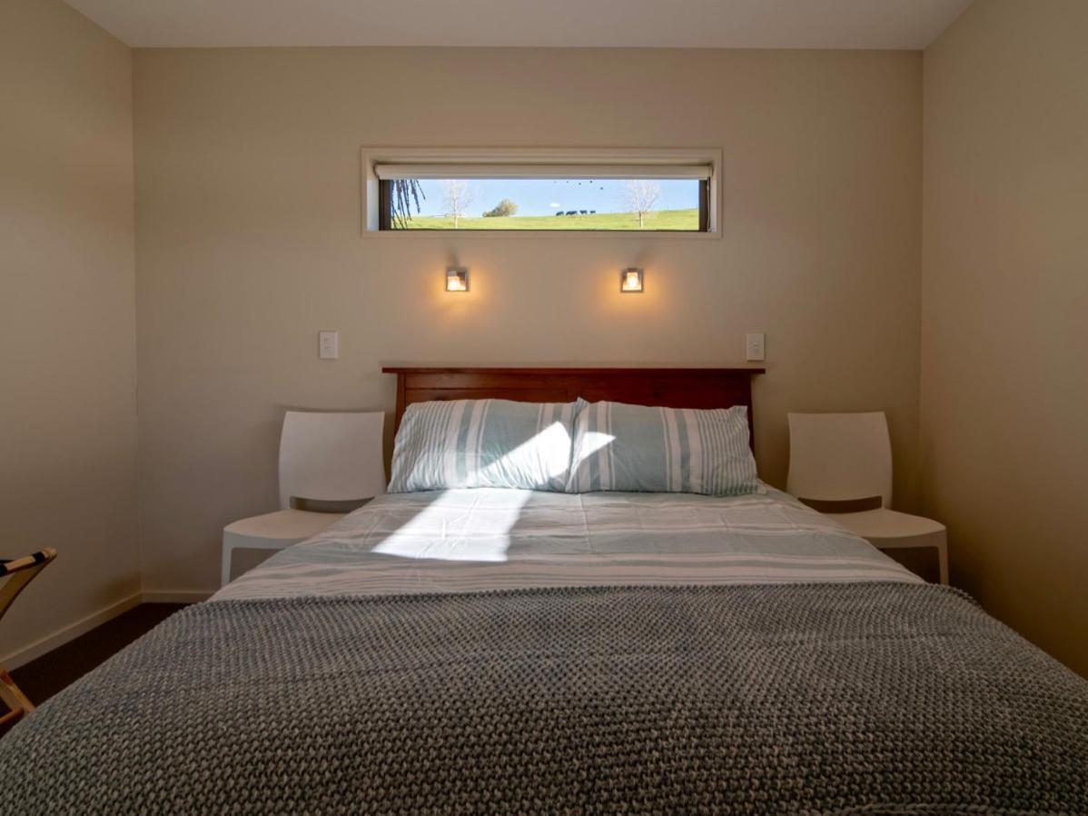 Kotare Point Paradise - Akaroa Holiday Home エクステリア 写真