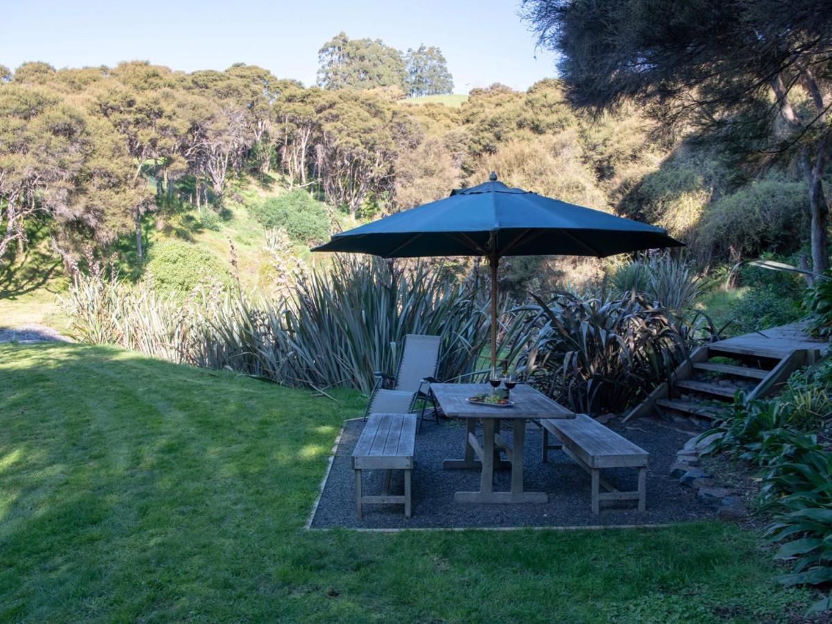 Kotare Point Paradise - Akaroa Holiday Home エクステリア 写真