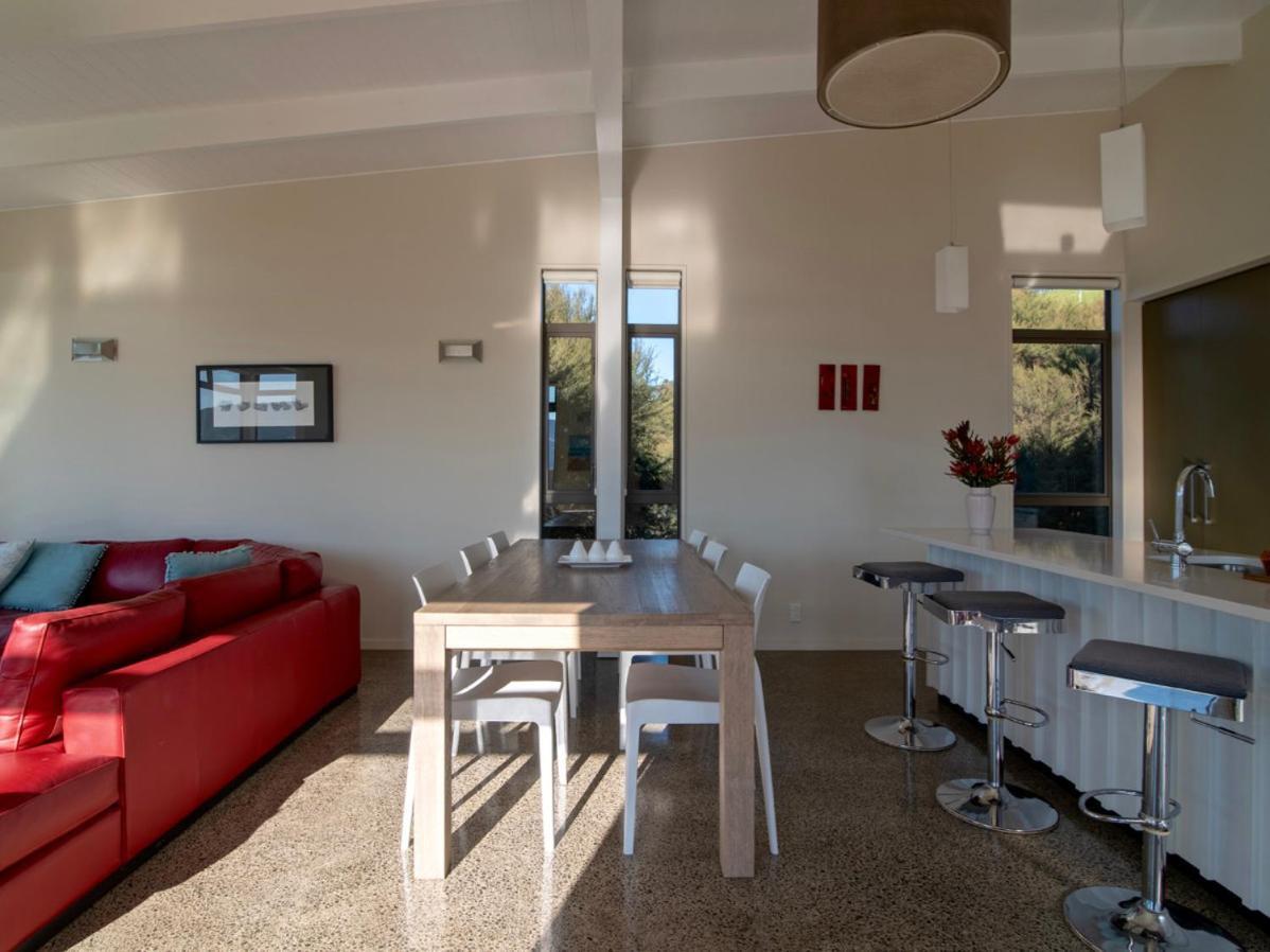 Kotare Point Paradise - Akaroa Holiday Home エクステリア 写真